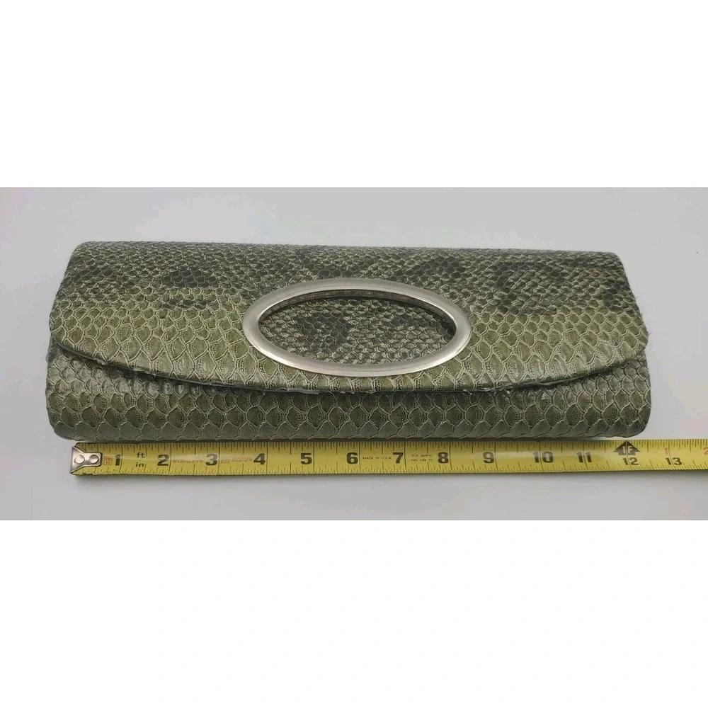 Bijoux Terner Green Faux Snake Skin Clutch Purse Handbag 12‎ x 5 x 1.5